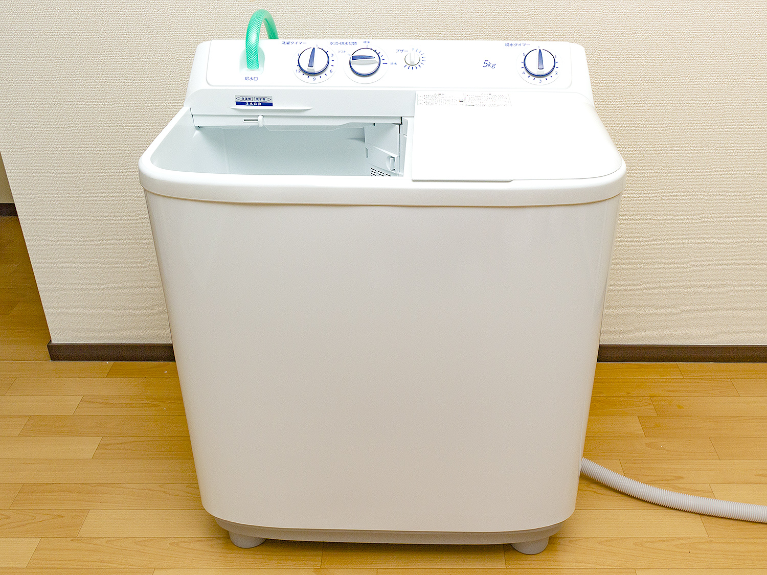 洗濯機の臭い取り。ドラム式の掃除方法と臭いを予防するコツ
